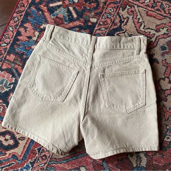 Reformation Amy Button Fly High Rise Jean Shorts Denim Bone Khaki 25 NWT - Picture 4 of 9
